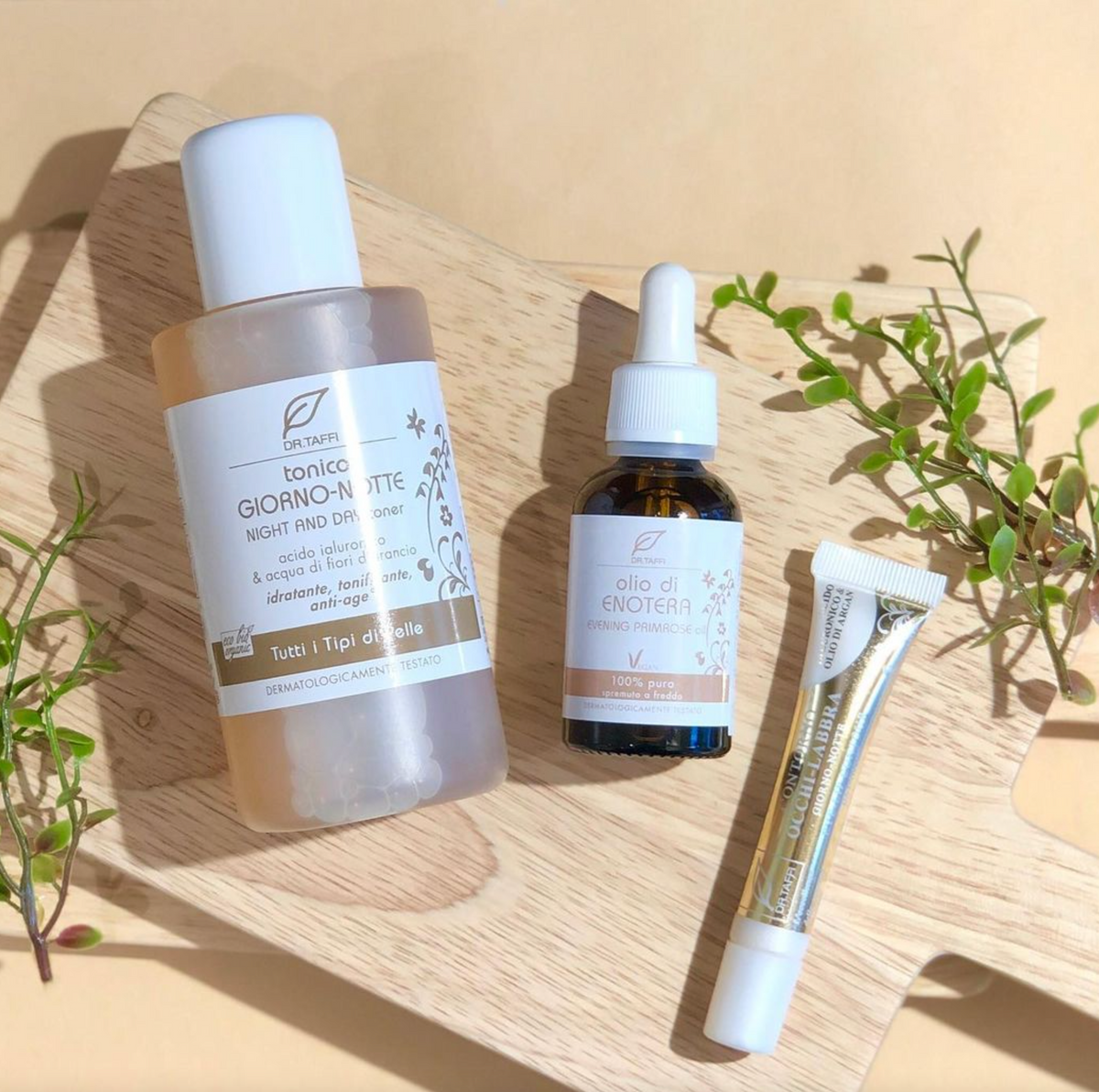 ジョヴィネッツァ プロフォンダ デイナイト オーガニック フェイストナー 200ml