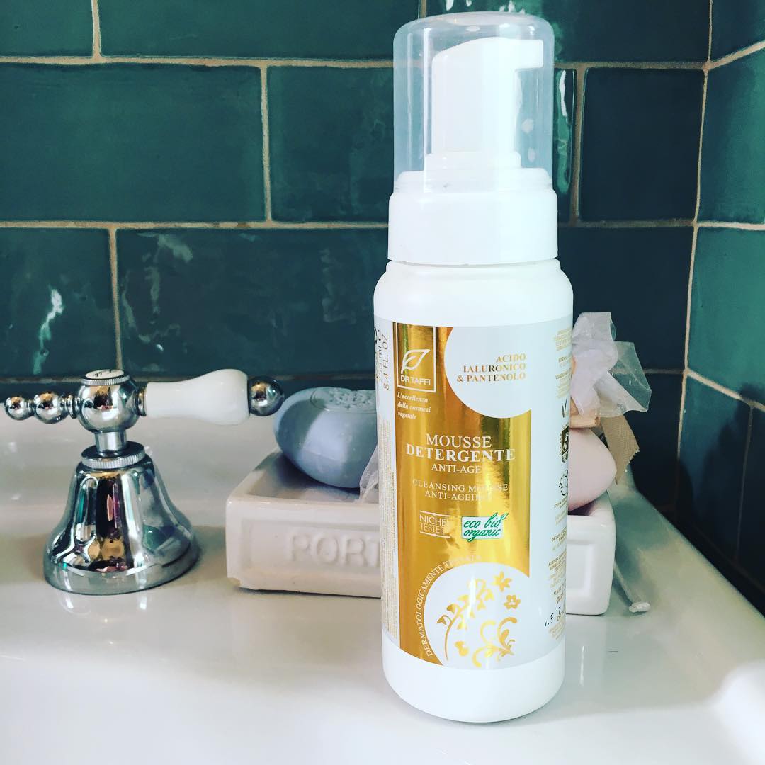 ジョヴィネッツァ プロフォンダ オーガニック クレンジングムース 250ml